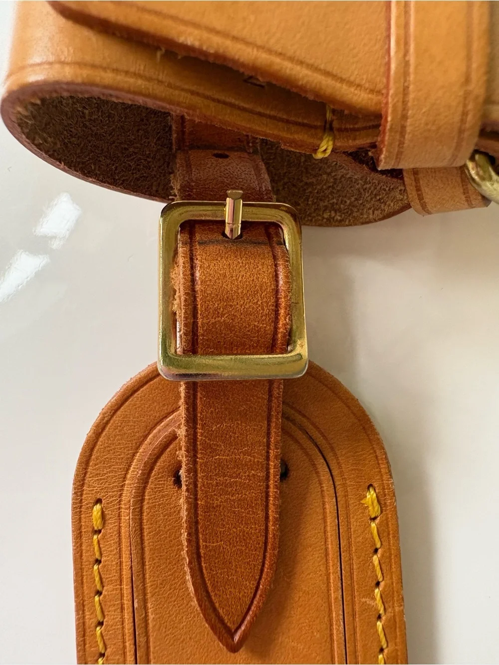 Louis Vuitton Authentic Vachetta Leather Luggage Tag and Poignet Set
